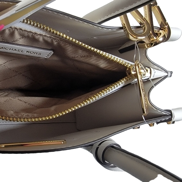 Nwt Michael Kors satchel white and gold Purse - Picture 11 of 15